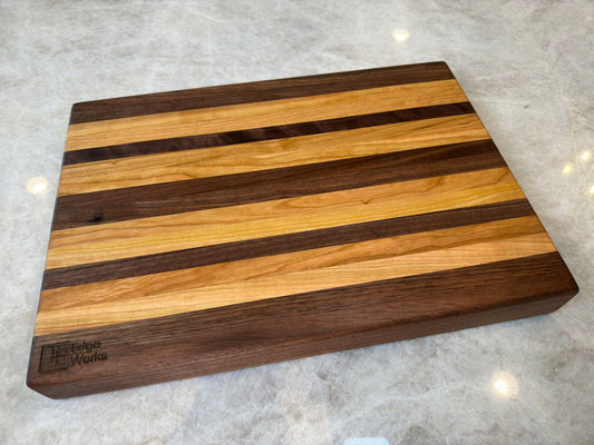 Walnut & Cherry - Edge Grain Cutting Board